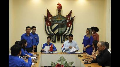 Firma de Memorando de Entendimiento entre la UJC de la ciudad Ho Chi Minh y la UJC de La Habana