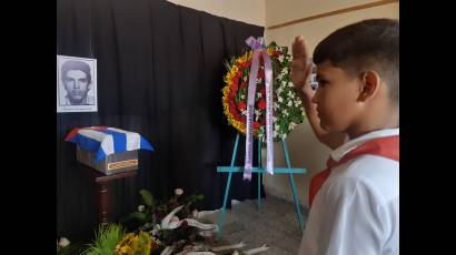 Los pioneros de Caunao rindieron tributo a Ramón Jaureguí Díaz, héroe de la comunidad