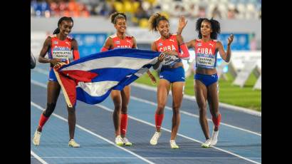 Cuba se llevó el oro en el relevo 4x100