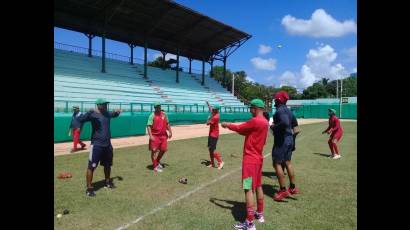 Previo a la Gran Final de la Serie 62 tanto tuneros como Leones entrenaron durante la sesión matutina del viernes