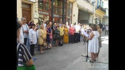 Visiblemente emocionada, agradeció a Cuba, a su pueblo que compartió lo que tenía con los chilenos que se refugiaron en Cuba,  a quienes le brindaron solidaridad, apoyo y cariño