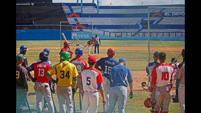 Tryout de jóvenes peloteros cubanos