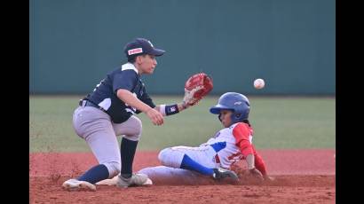 cuba beisbol femenino.jpg