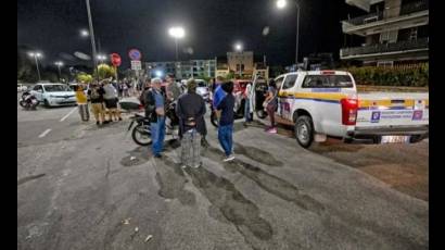 Después del temblor, muchas personas no volvieron a sus edificios anoche
