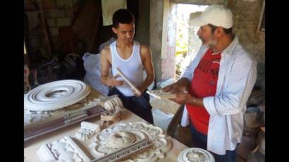 El reconocido artista agramontino