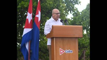 Miembro del Buró Político y Secretario de Organización del Comité Central del Partido, Roberto Morales Ojeda, en el Acto Central por el Aniversario 155 del inicio de las guerras por la independencia