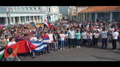 Marcha pinareña en repudio al genocidio en la Franja de Gaza-1.jpg