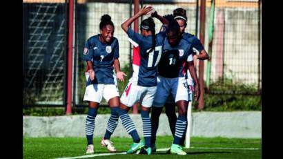 Las cubanas dominaron 4-1 a Santa Lucía