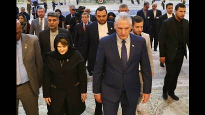 Presidente Díaz-Canel y la delegación cubana en jornada final de su visita a Irán