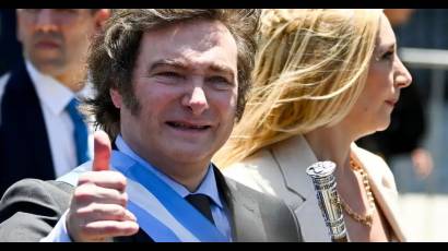 Javier Milei, presidente de Argentina, junto a su hermana y mano derecha Karina Milei.
