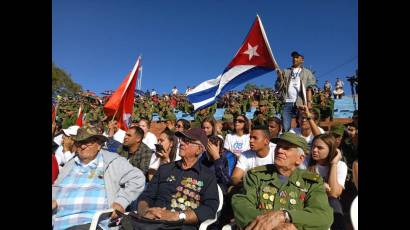 Jóvenes holguineros reeditan entrada de la Caravana de la Libertad