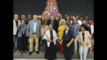 Acto de condecoración a Alice Walker, gran escritora estadounidense, con la Medalla Haydee Santamaría