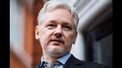 Representante de la ONU solicita detener extradición Assange