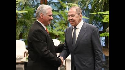 Miguel Díaz-Canel Bermúdez y Serguéi V. Lavrov