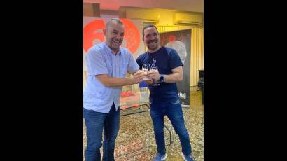 Firman convenio de trabajo la AHS y la Egrem