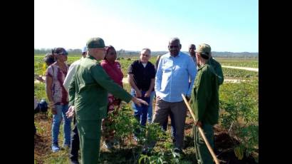Esteban Lazo Hernández conoce experiencias del Polo Productivo Marfán