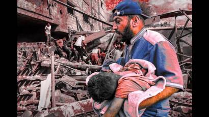 Guerra israelí contra la Franja de Gaza sigue cobrando fuerza con persistentes ataques