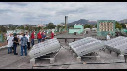 Al Hospital Pediátrico de la Ciudad de los Parques se le instalaron 30 calentadores solares de agua