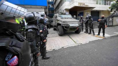 El secuestro y traslado de Glas a La Roca