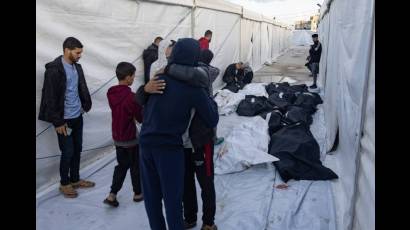 Nueva masacre contra tiendas de refugiados en Rafah