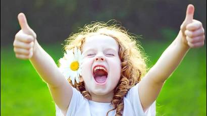 Niña feliz