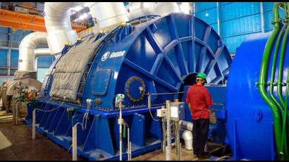 Continúan labores de mantenimiento en termoeléctricas cubanas