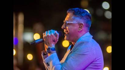 Destacado cantante, compositor y director de orquesta cubano Pablo Fernández Gallo, conocido popularmente como Paulito FG