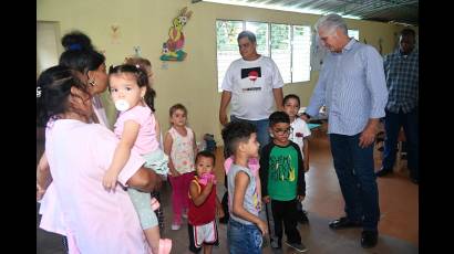 Recorrido de Miguel Díaz-Canel por Cienfuegos