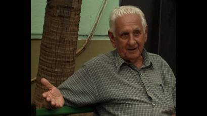 Alberto Luberta Noy, premio nacional de Humor 2001 y premio nacional  de Radio 2002