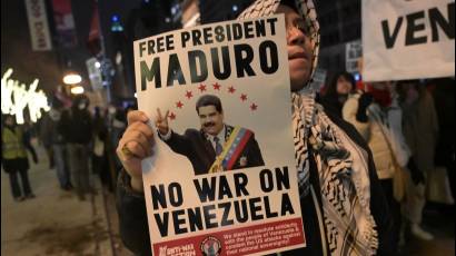 Estadounidenses rechazan acciones de Trump