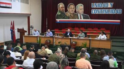 Encuentro partidista en el oriente de Cuba
