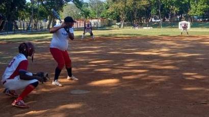 Prensa Latina vs. Casa de la Prensa se enfrentan en la apertura del XXXIV Torneo provincial del softball de la prensa.