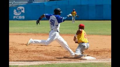 Industriales se impuso los Cocodrilos de Matanzas con marcador 14-11.