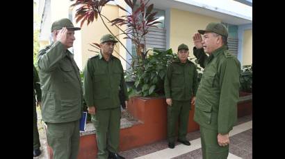Díaz-Canel visitó la Zona de Defensa Santa Fe en el municipio capitalino de Playa