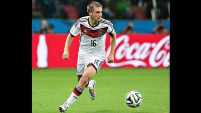 Lahm criticó decisiones de la cúpula de la FIFA