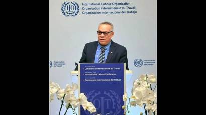 Jesús Otamendiz López, ministro de Trabajo y Seguridad Social