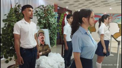 Espirituanos de diferentes generaciones asistieron a tributo póstumo a Ramiro Valdés Menéndez.