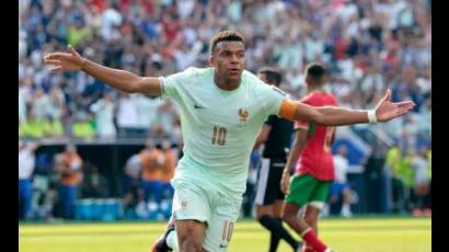 Kylian Mbappé sumó otro gol más a su palmarés como segundo máximo goleador en la historia de las Copas del Mundo.