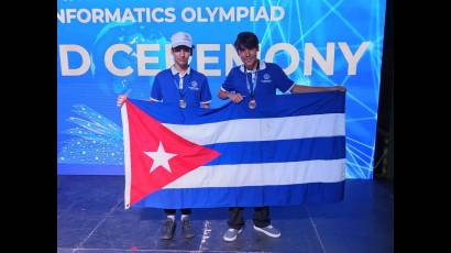 Mauricio Cruz Siles (izquierda) alcanzó la medalla de plata y Andy Ernesto Sánchez Pérez, también de Villa Clara, la de bronce.