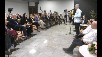 Sostiene Presidente Miguel Díaz-Canel Bermúdez encuentro con representantes del proyecto italiano Energía para la vida