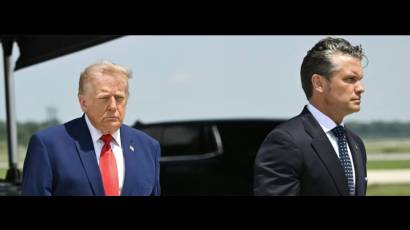 Trump y Hegseth