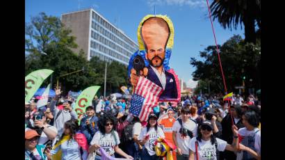 Miles de colombianos en principales ciudades del país marcharon contra el gobierno de Abelardo de la Espriella