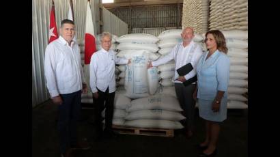 Cuba recibe donativo de Japón