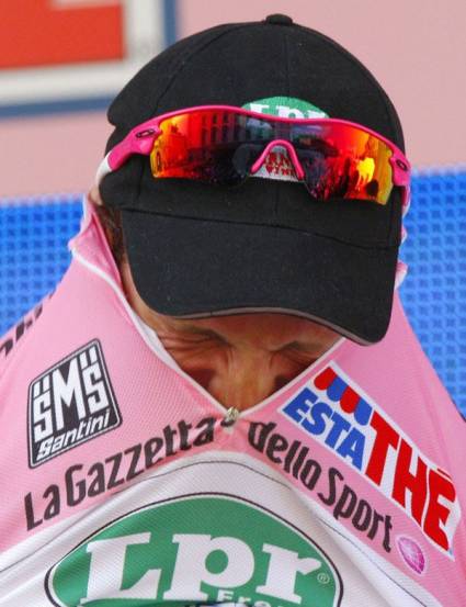 Dopage del ciclista italiano Di Luca en Tour de Francia