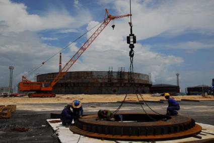 Refinería de petróleo en Cienfuegos