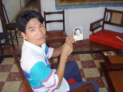 Chieng Phuong hijo de un coronel del ejército vietnamita