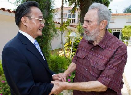 Recibe Fidel al compañero Wu Bangguo