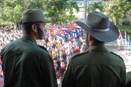 Miles de agramontinos reeditaron la primera marcha del pueblo combatiente