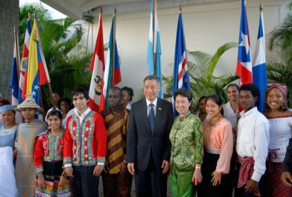 Primer ministro de la República de Singapur visita la Escuela Latinoamericana de Medicina