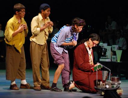 Grupo de teatro infantil La Colmenita